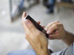 smartphone3 - Transférer ses SMS, résilier son assurance... : Toutes les astuces de la semaine