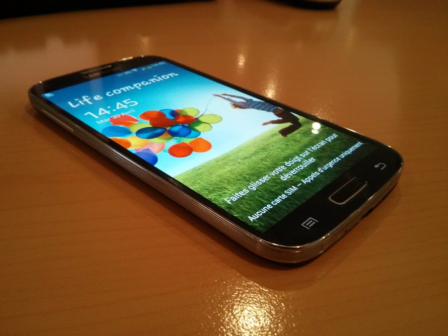 Samsung Galaxy S4 déballage