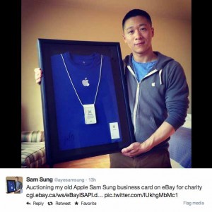 Sam Sung vend sa carte d'employé d'Apple pour la bonne cause