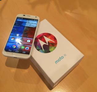 Test du Motorola Moto X, un milieu de gamme ambitieux
