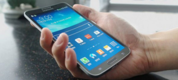 Samsung Galaxy Note 4 : découvrez ses caractéristiques et son prix !