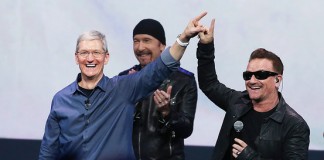 Ce n'est pas la première fois que U2 associe son image à Apple. Il y a dix ans déjà, la bande à Bono se produisait au Flint Center, tandis que la firme commercialisait un iPod aux couleurs de leur album de l'époque, How To Dismantle An Atomic Bomb (qui contenait les tubes Vertigo et City Of Blinding Lights)