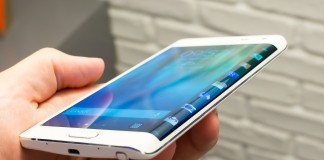 Samsung Galaxy Note Edge vs Note 4, le comparatif
