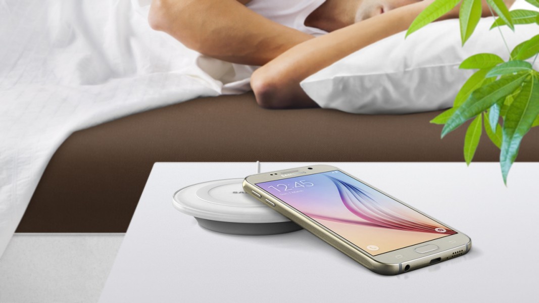 Samsung-Galaxy-S6-chargeur-à-induction