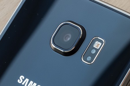 Samsung Galaxy S6 camera