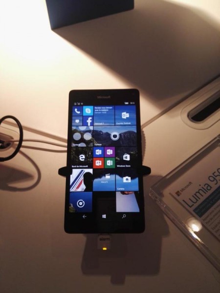 microsoft lumia 950 écran