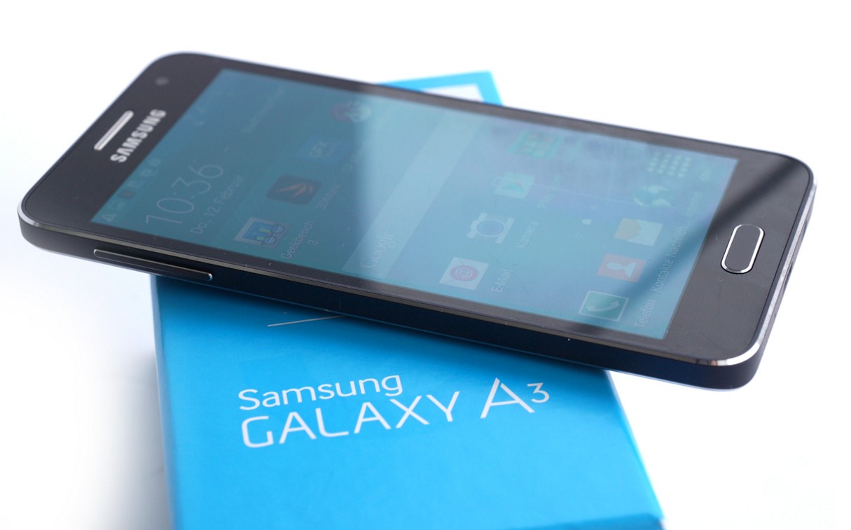 Samsung Galaxy A3, les prix baissent toujours  Meilleur Mobile