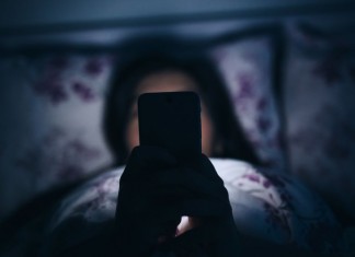 Ce n'est pas bien d'utiliser son téléphone avant de dormir