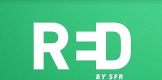 Red by SFR fond vert