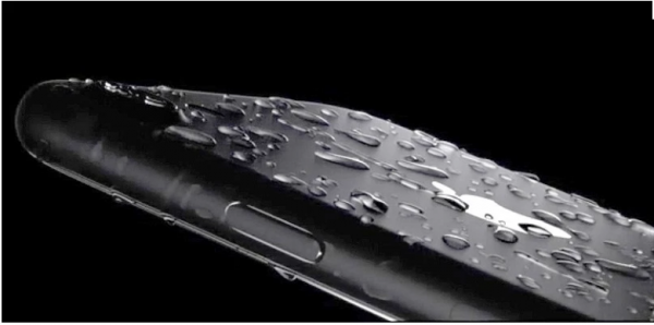 dfgghthr 600x298 - iPhone 7 : les dommages liquides ne seront pas couvert