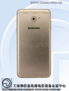 Samsung Galaxy C7 Pro 2 228x300 - [PHOTOS] Le Samsung Galaxy C7 Pro se dévoile un peu plus