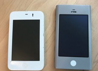 Deux prototypes d'iPhone