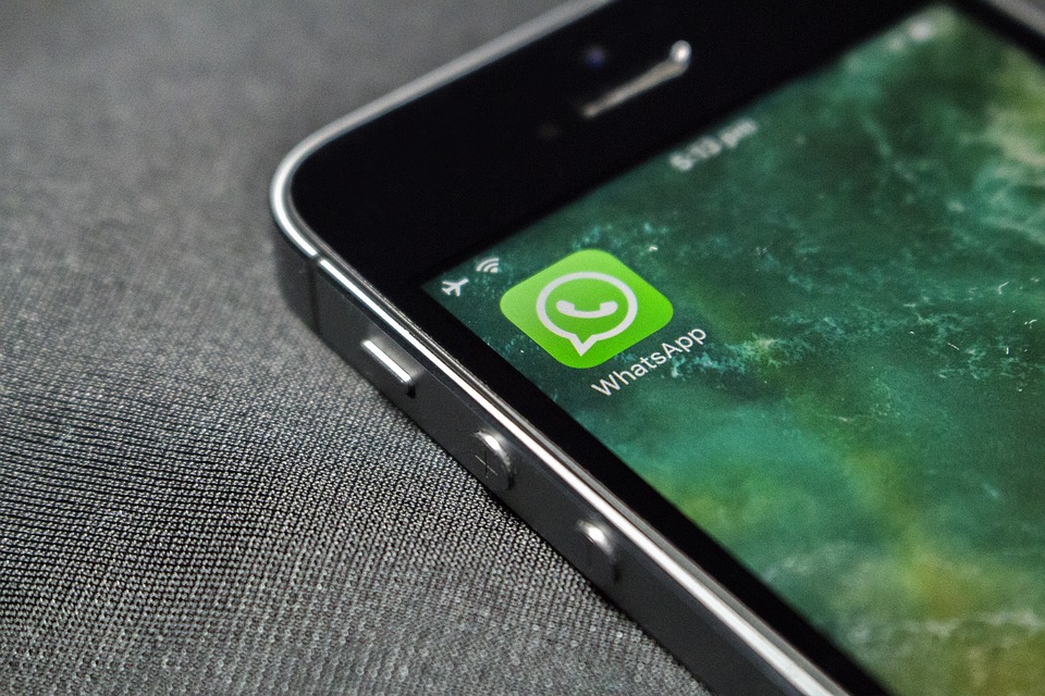 Facebook annonce l’arrivée des publicités sur WhatsApp début 2019