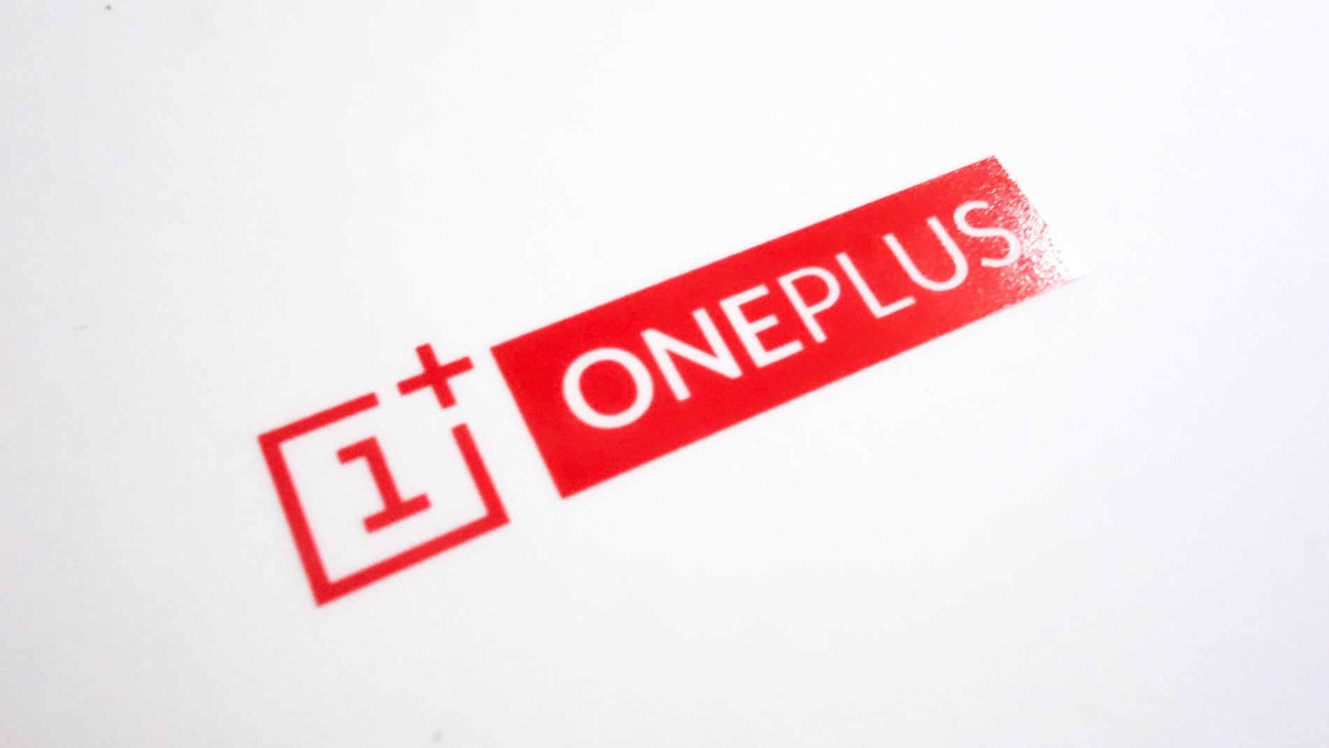 Le OnePlus 6 en exclusivité et officiellement en France le 21 mai 2018 !