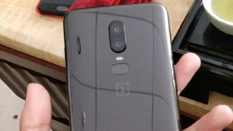 OnePlus 6 : sa fiche technique va tuer le Samsung Galaxy S9 !