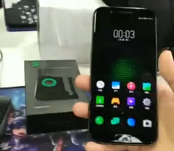 Xiaomi Black Shark : le smartphone pour gamers fuite en images !