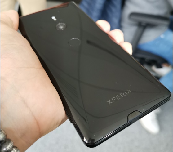 Sony Xperia XZ3 : un design de toute beauté