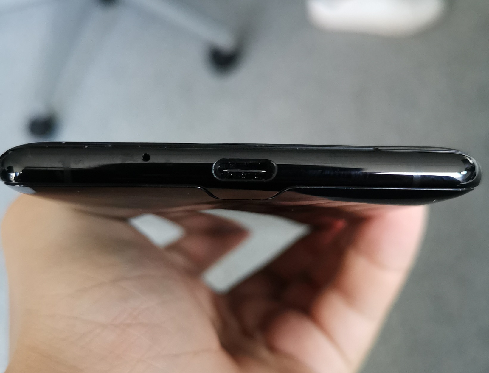 Sony Xperia XZ3 : pas de port jack mais un USB-C