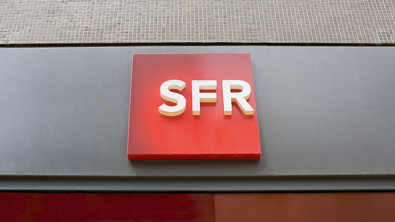 SFR : risque de licenciement pour les employés voulant trop aider les clients