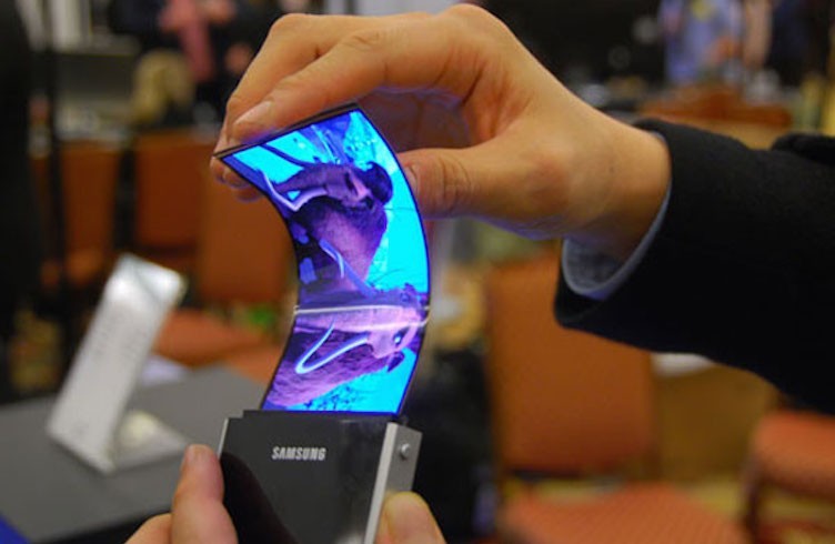 Apple : l’écran OLED flexible de Samsung pourrait s’inviter sur l’iPhone 2019