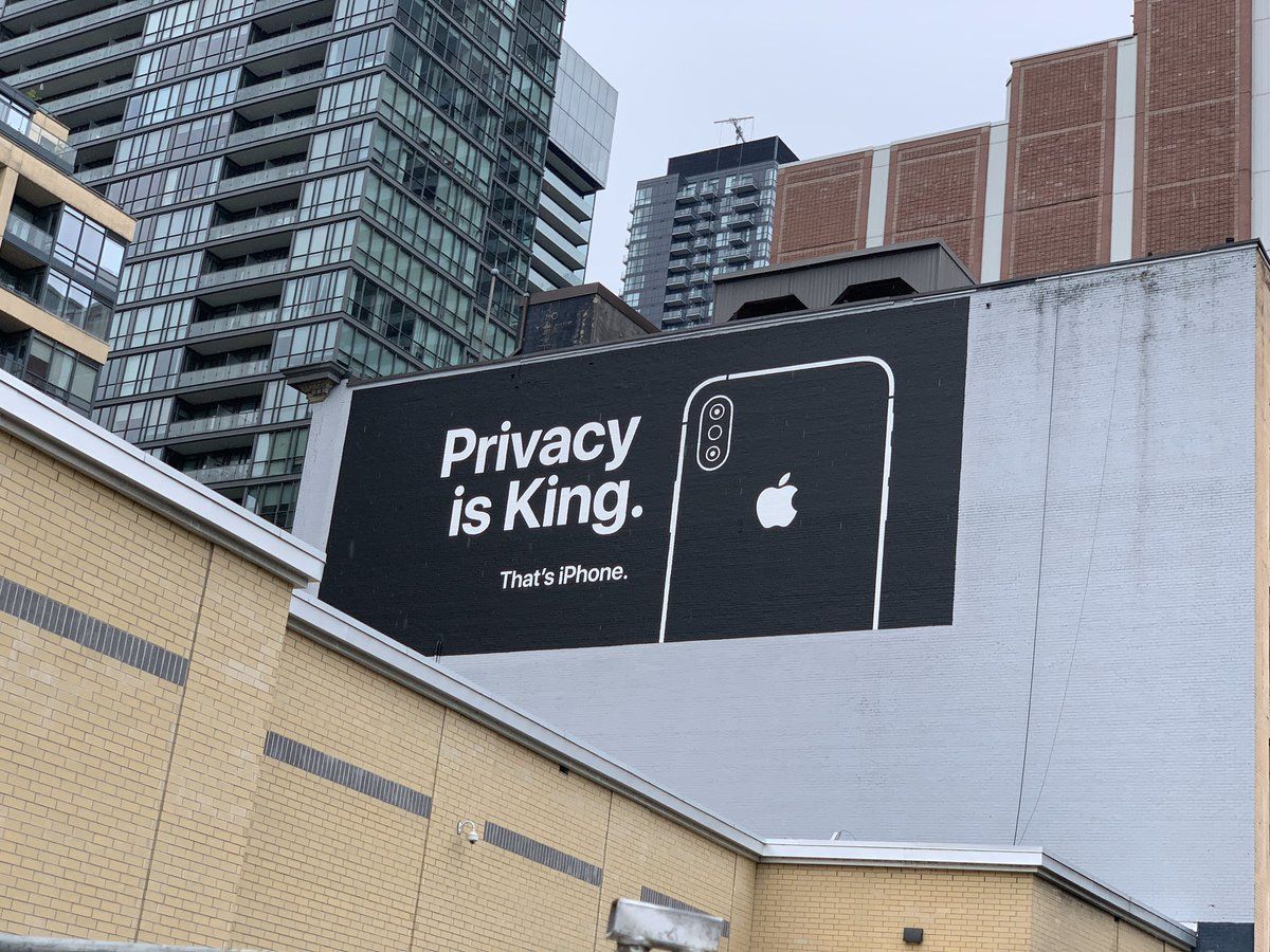 Apple tacle Google dans de nouveaux panneaux publicitaires sur la confidentialité
