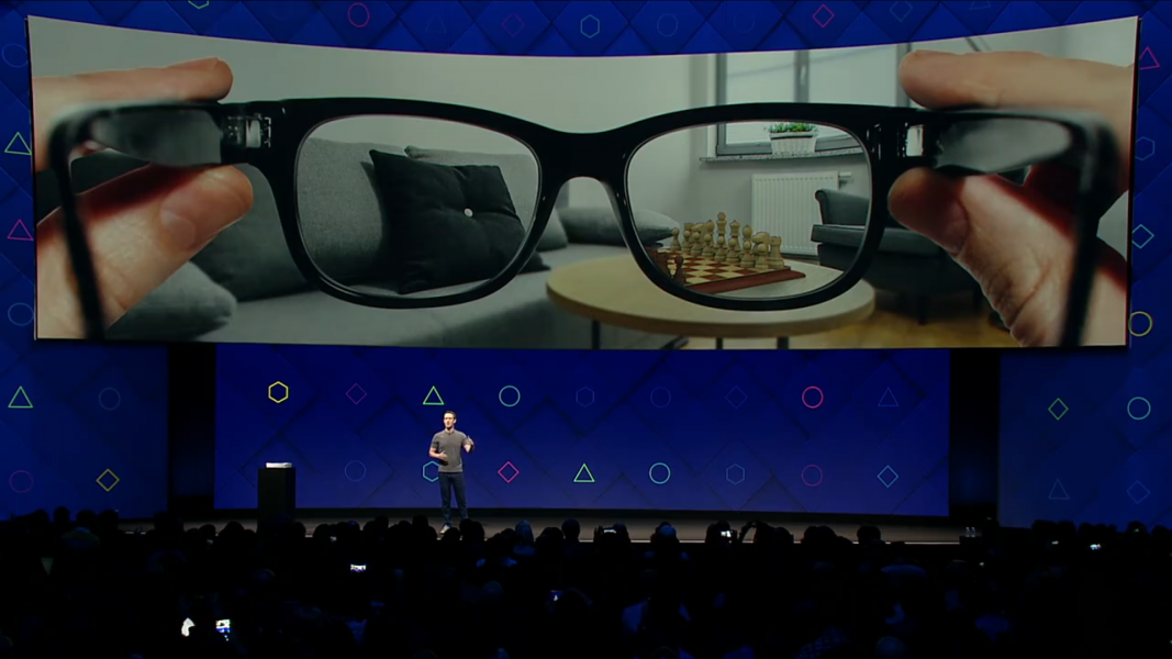 Facebook : des lunettes de réalité augmentée pour remplacer les smartphones ?