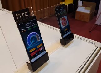 HTC smartphone 5G