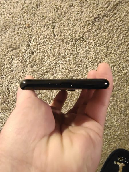 Sony Xperia 5 II bas 450x600 - Test du Sony Xperia 5 II : un smartphone presque aussi compétitif que la concurrence